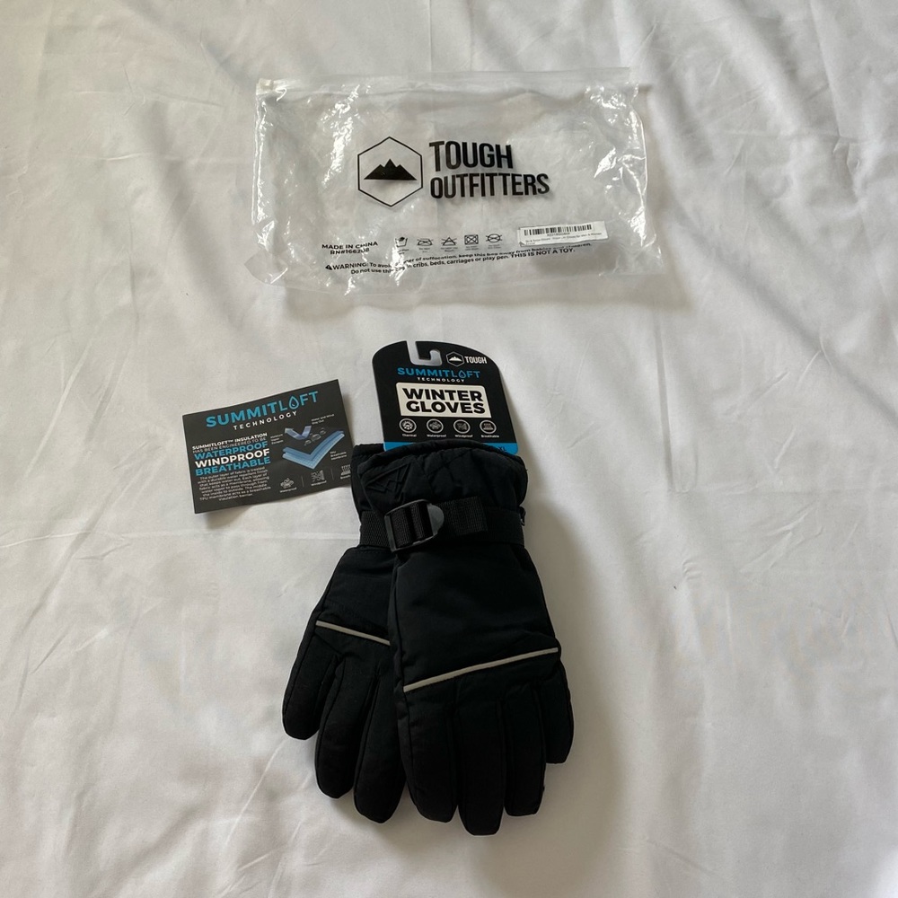 Tough Outfitters Summitloft Gloves.  Unisex, size XS.  New with tags.